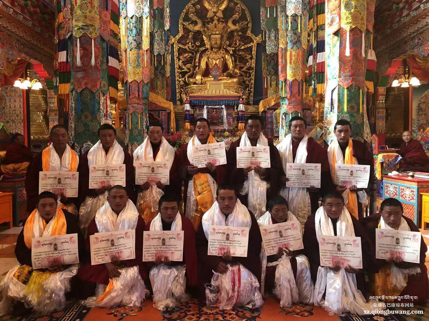 1548443468208179.jpg 766d2e88d059cbaec9ff7a49898da94.jpg